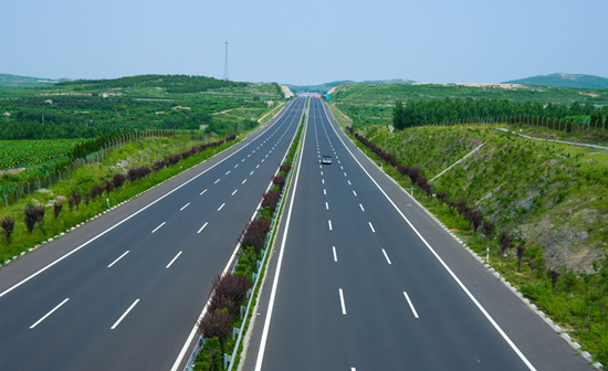 高速公路護欄碰撞分布式光纖聲波振動傳感系統(tǒng).jpg